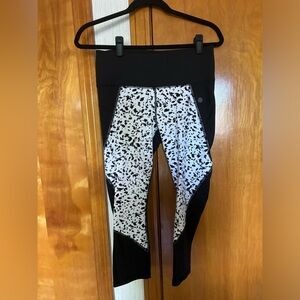 ATHLETA running pants. Capri length
